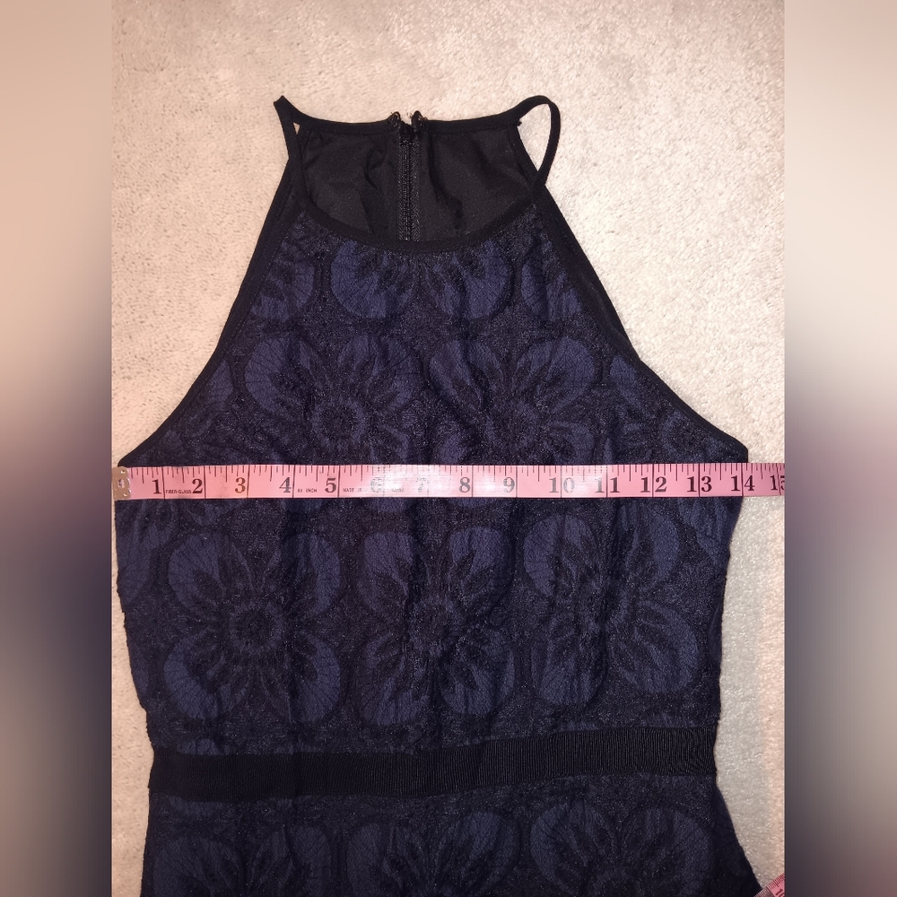 Banana Republic ~ Navy Black Lace Floral Halter Midi Cocktail Dress Size 4 - Picture 5 of 16